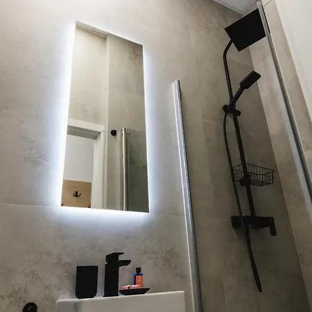 Popielate Apartment
